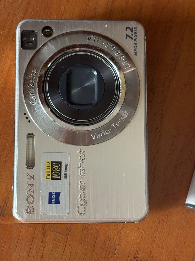 Sony cyber-shot 120