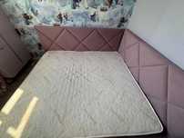 Кровать  с матрасом  2*1,8