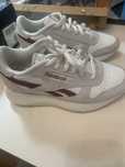 Кроссовки женские фирмы Reebok