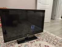 Телевизор 32 дьюма LG