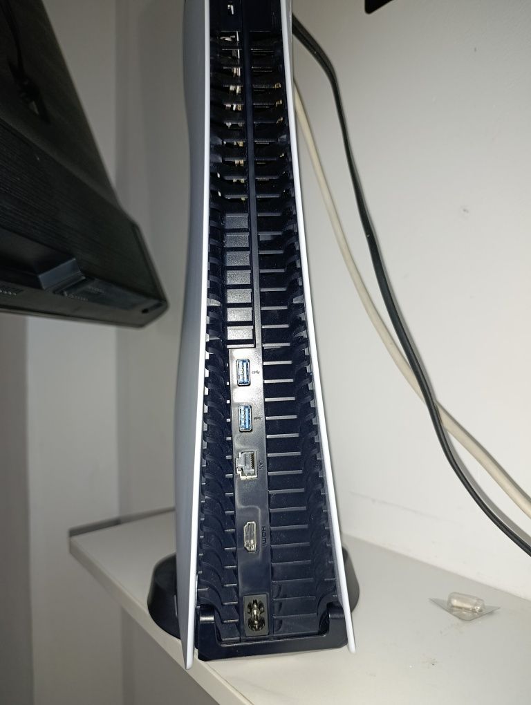 Продам PlayStation Ps5