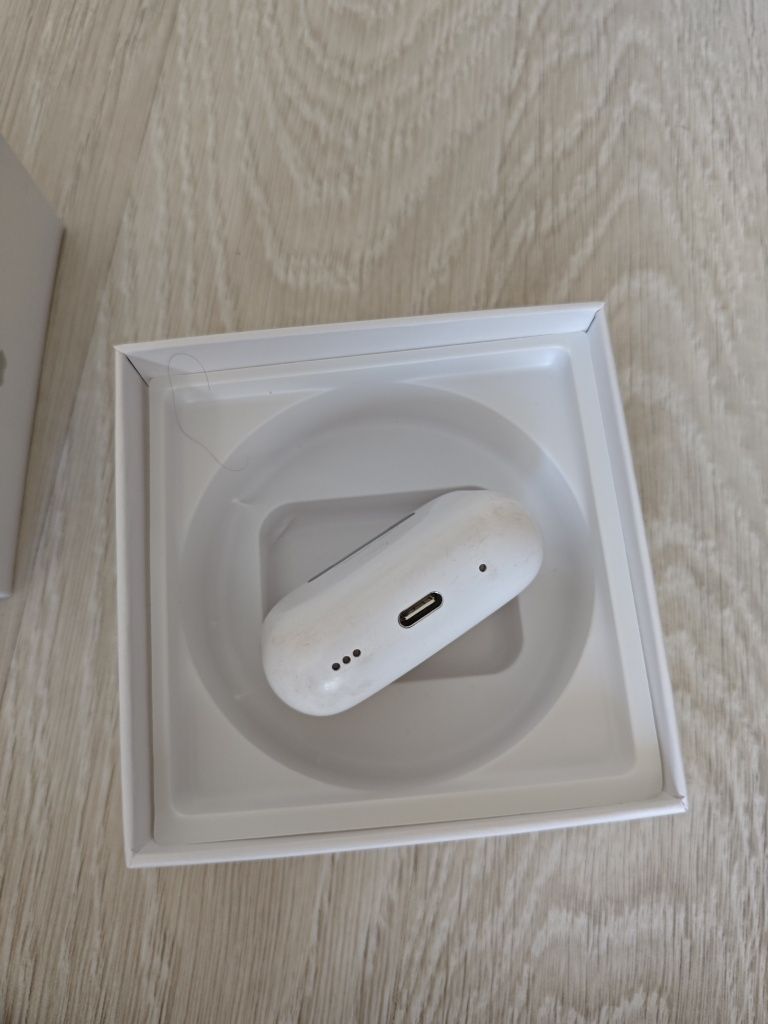 AirPods Pro комплект