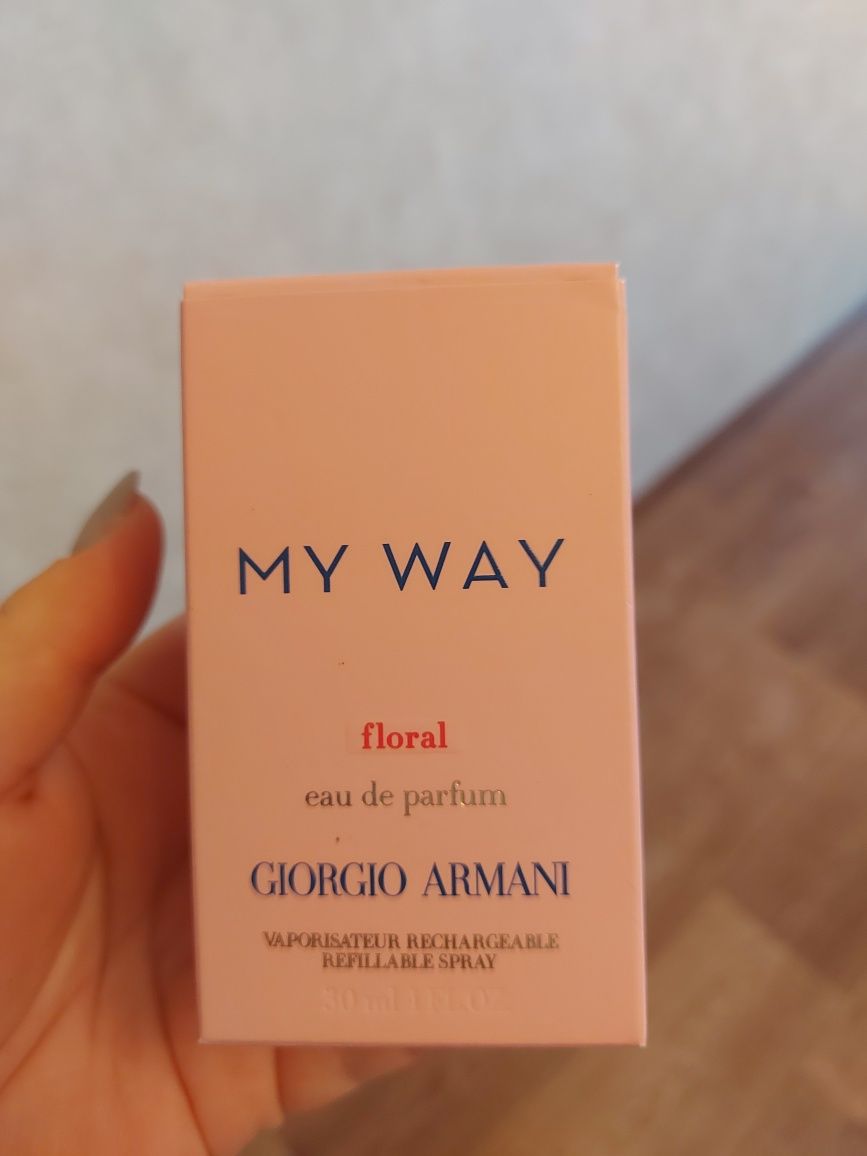 Продам женские духи Giorgio Armani