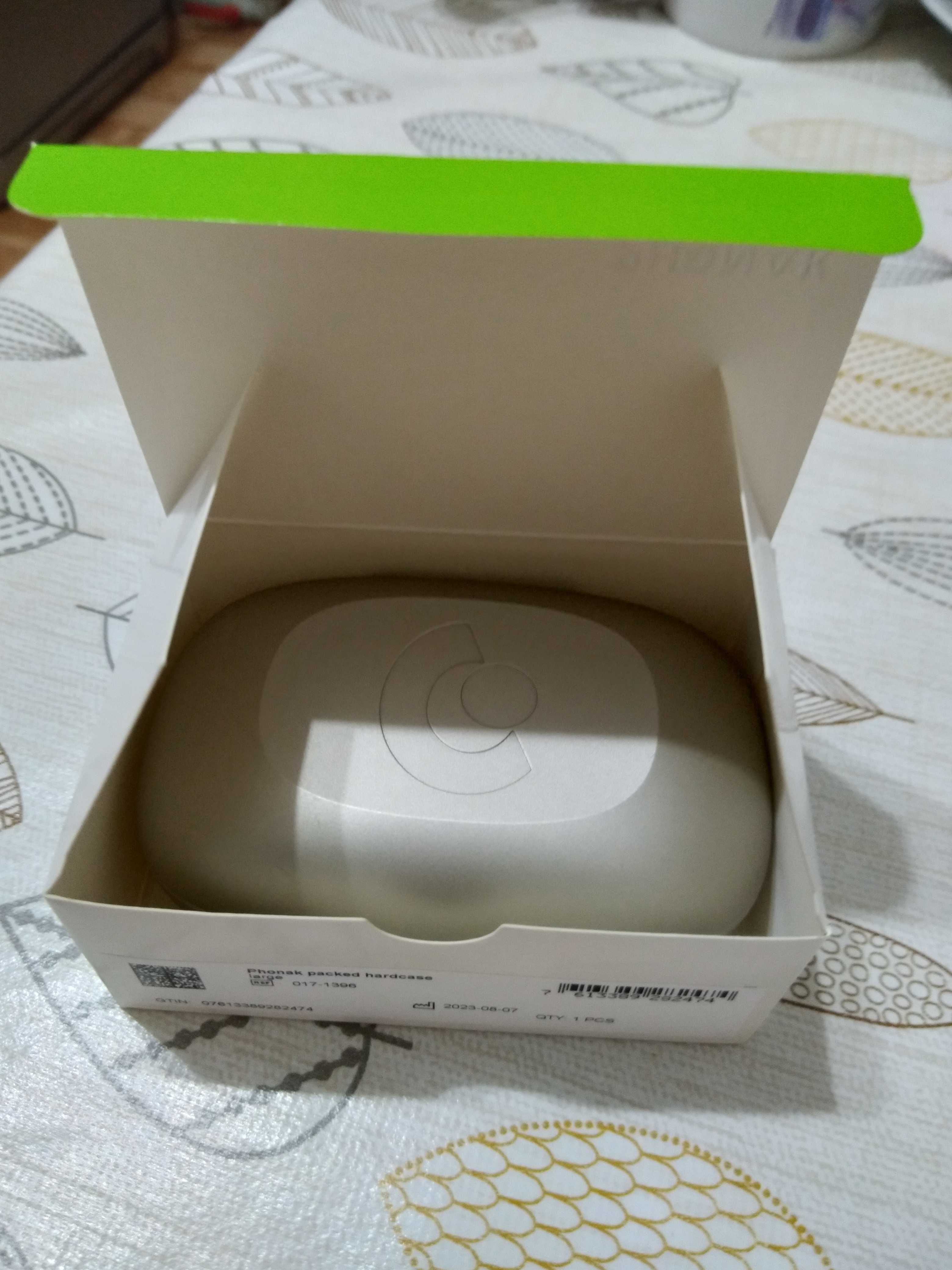 Продам Футляр для слухового аппарата Фонак (Новый)