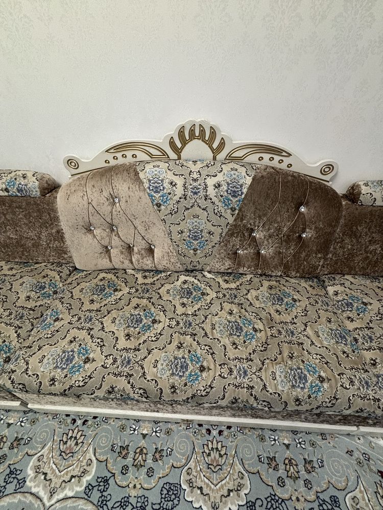 Продаем диван бу