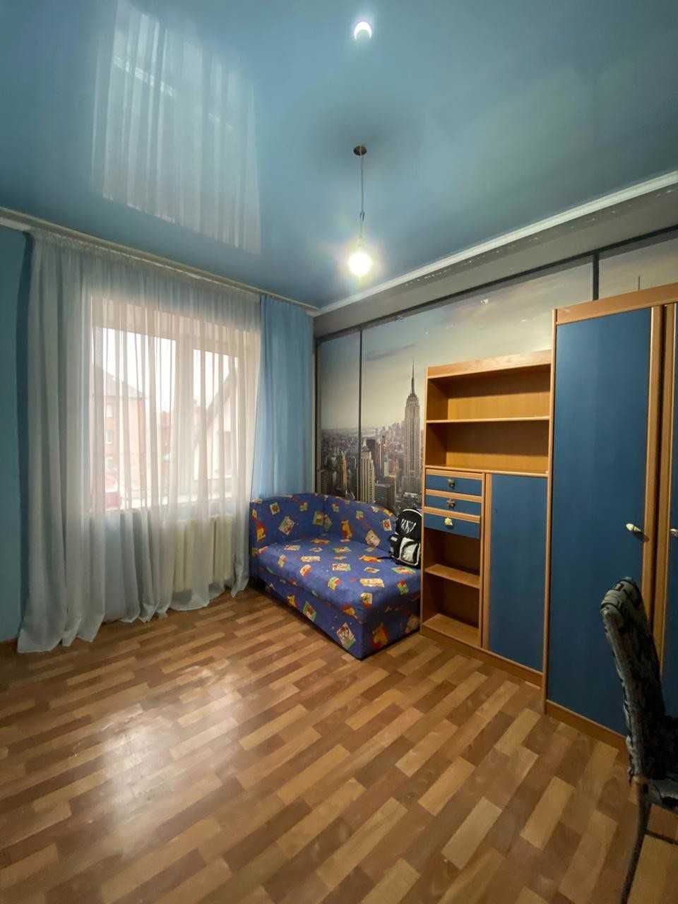 Продам коттедж в центре