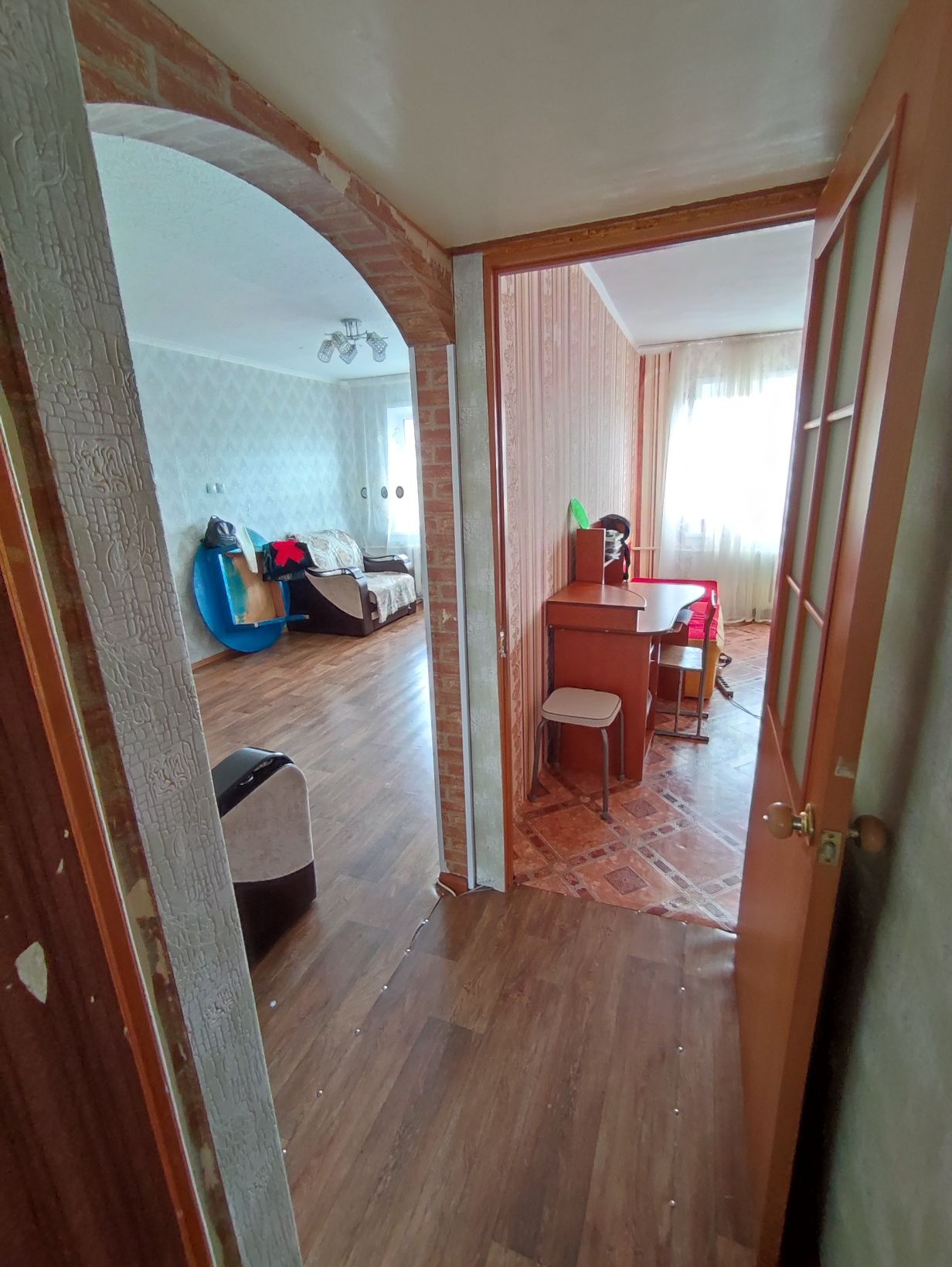 Продается 3-комн (3-5, 5 эт)
