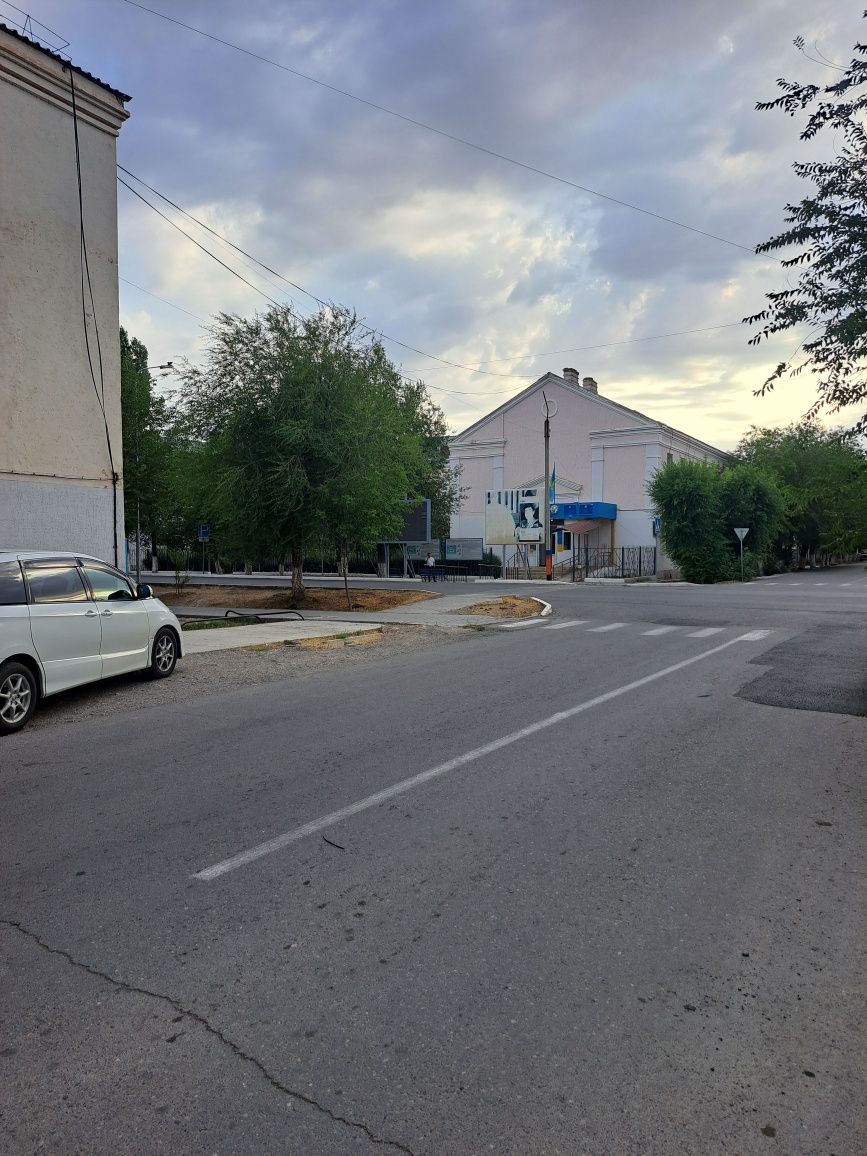 2 бөлмелі пәтер орталықта