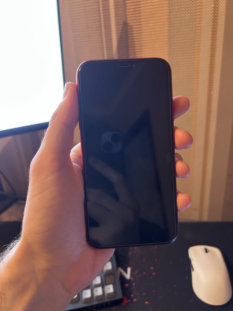 Хр красный на 256гб XR red 256gb