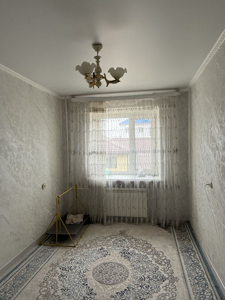 Алға қаласында 3 бөлмелі пәтер сатылады