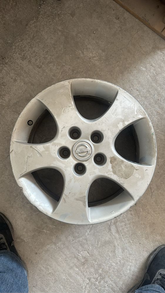 Продам диск на R 16