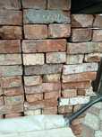Продам красный кирпич пятсот штук