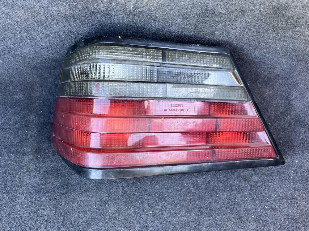 Задний стоп мерседес w124