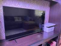 Продам телевизор Samsung AU8000, 43 дюйма, 4K UHD.