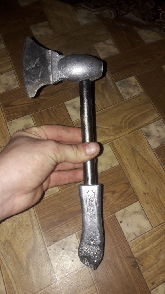 Продам СССР Маленький Топорик для кухни