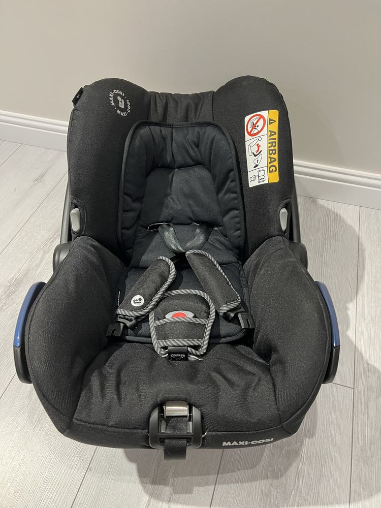 Maxi Cosi Автокресло автолюлька 0+