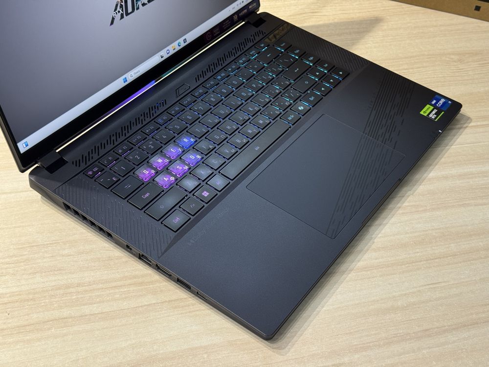 Gigabyte Aorus 16X | Intel Core i7 13650HX / RTX4060 | Игровой ноутбук