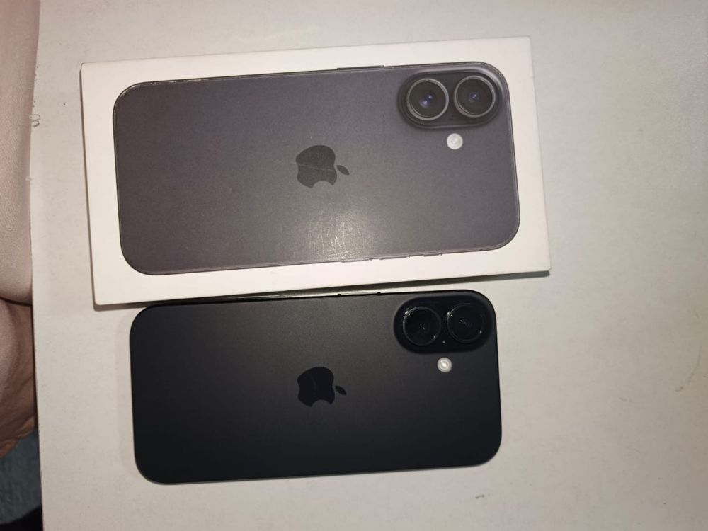 iPhone 16. 256гб на гарантии