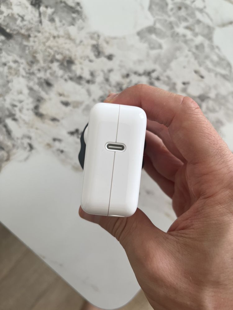 Адаптер питания APPLE USB-C, 30 Вт Оригинал от Мака