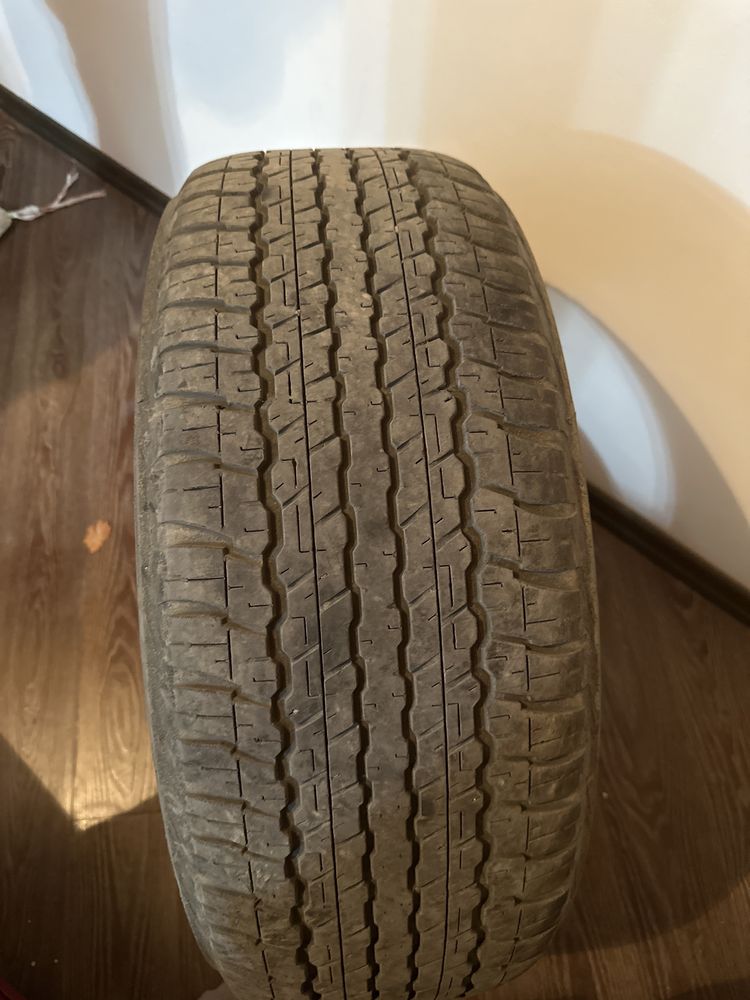 Продам б.у. автошину Dunlop 265/60/ R18