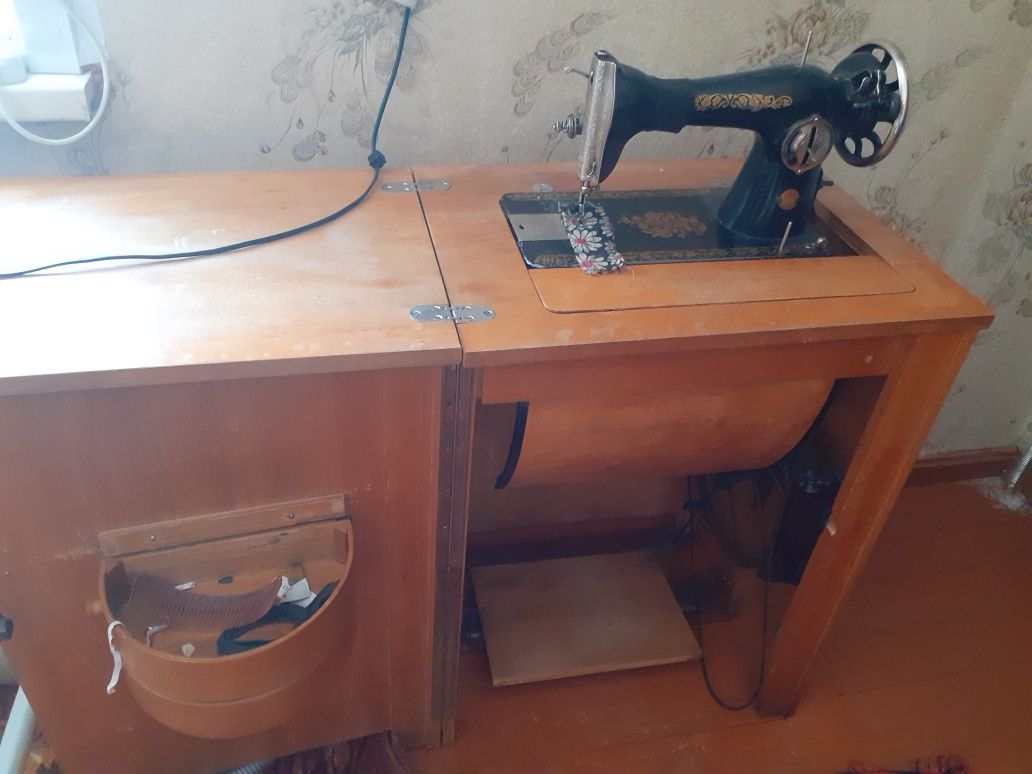 Продам швейную машину в рабочем состоянии