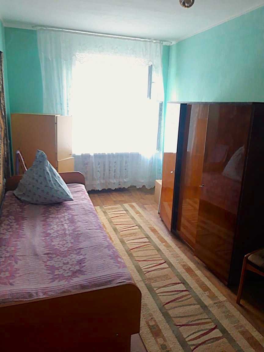 3-комн.кв. ул. Потанина, р-н магазина Московский, 61 кв.м. ПРОДАМ
