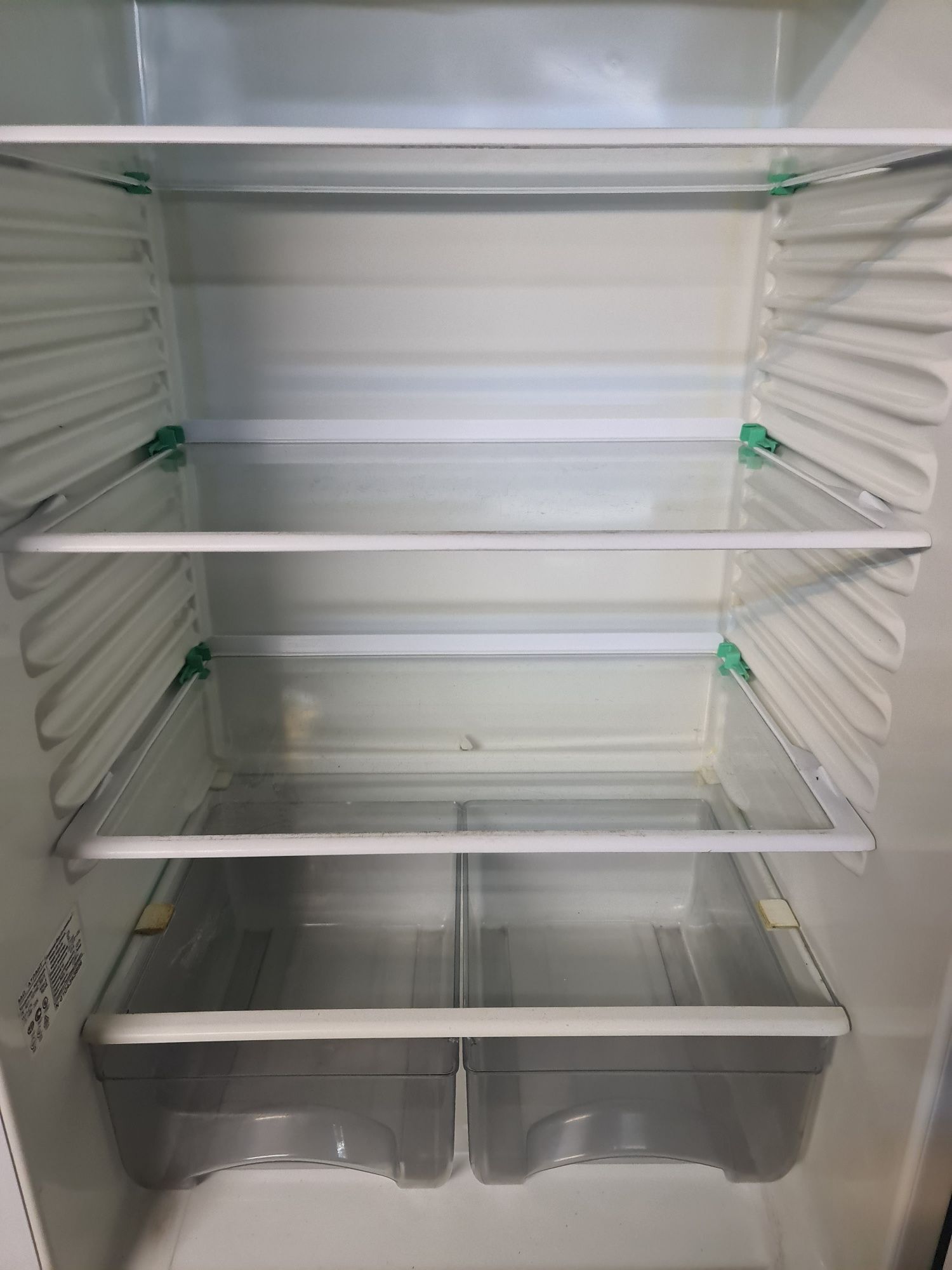 Продам холодильник Атлант