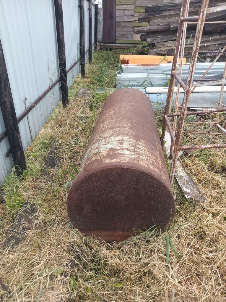Продам профиля в, ёмкость, шурупы, колено, пхв старт.,стекло лобовое
