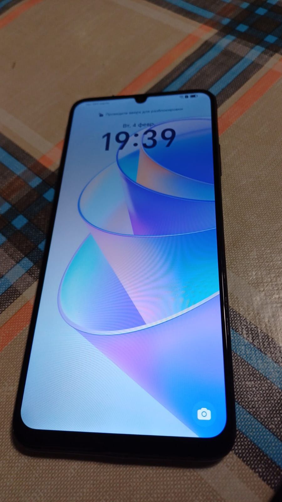 Продам телефон HONOR X 7Plus