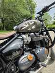 Мотоцикл Triumph Bonneville Bobber