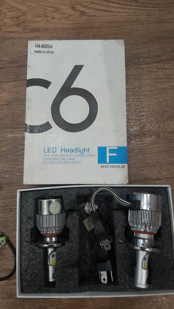 Продаю LED фара хорошым состояние