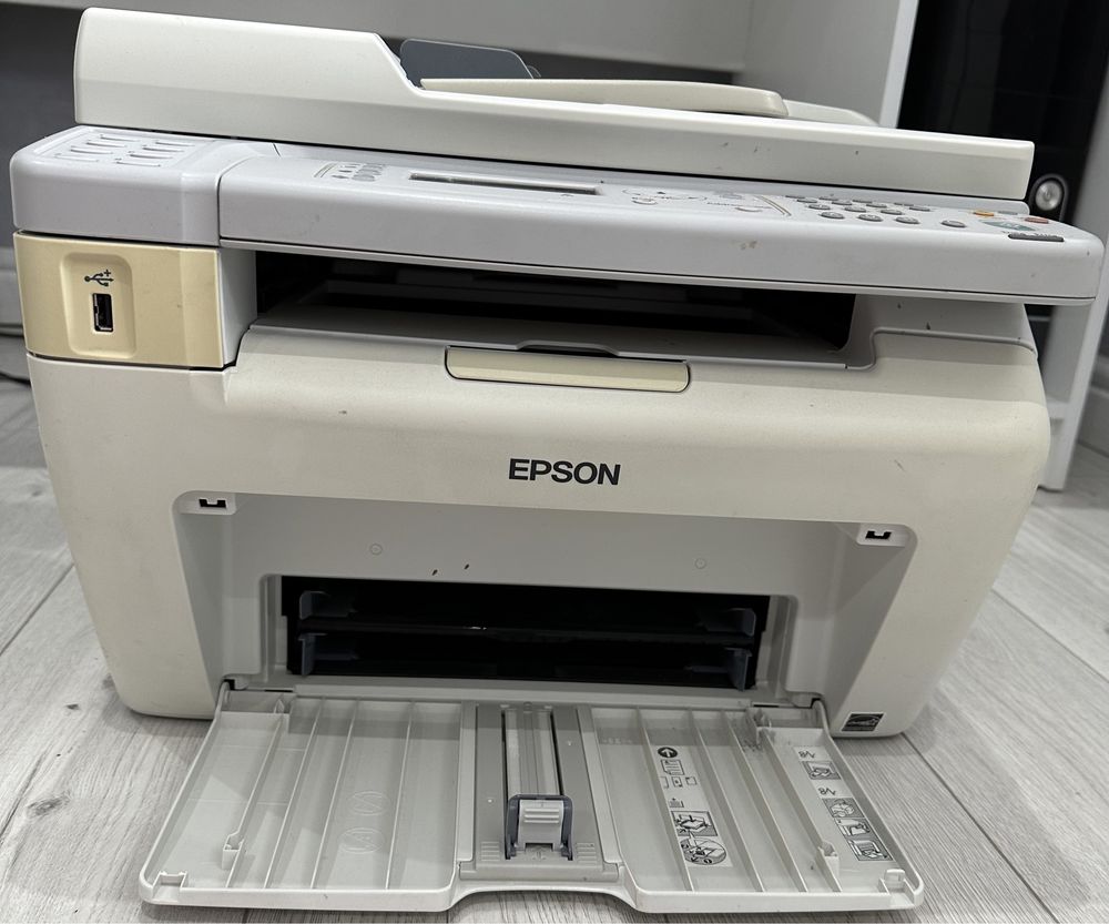 Продам принтер Epson