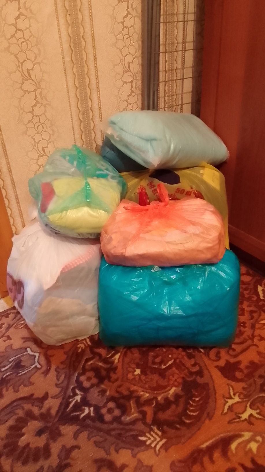 Жаңа туылған сəбиден бастап 2 жаска ететін киімдер