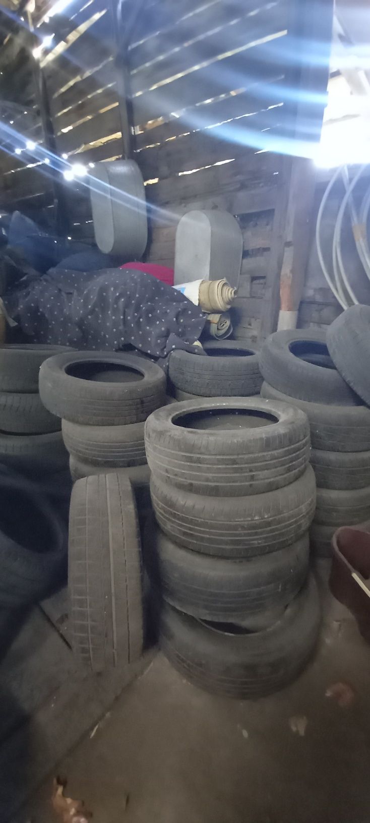 Продам шины на R17