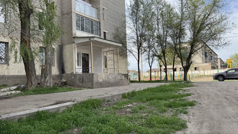 Продаю комерческое помешиение в горде шу