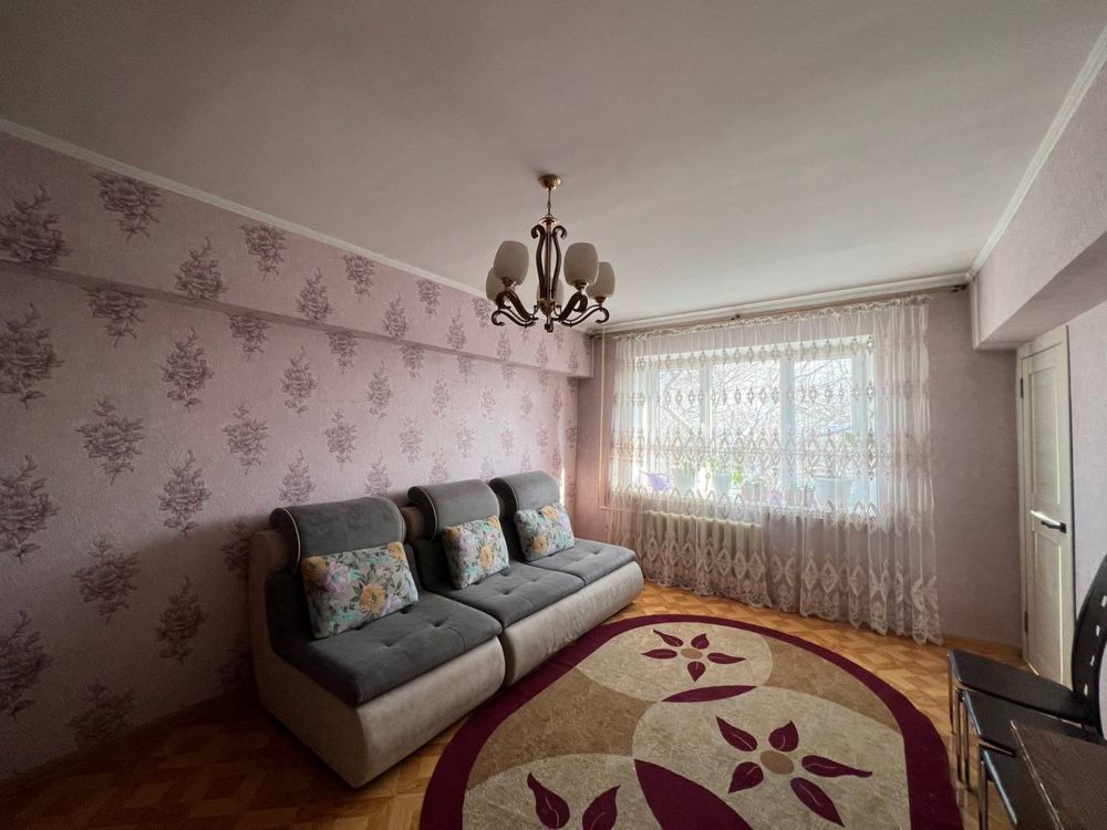 Сдам в аренду 3 комнатную квартиру