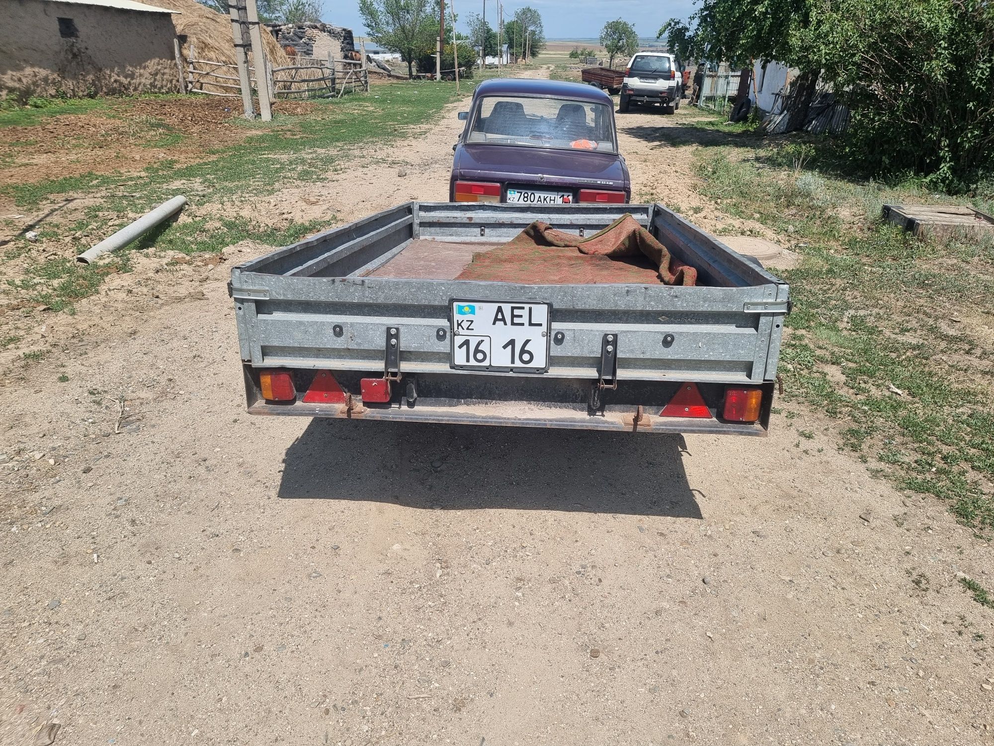 Прицеп для легкового авто