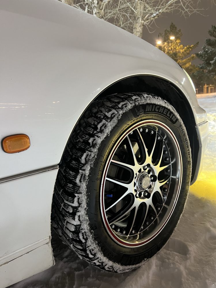 Michelin 205/55/17 зимние 4шт