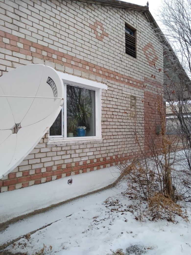 Продам большой добротный дом