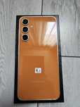 Смартфон Samsung Galaxy S23 FE 5G 8 ГБ/256 ГБ+ ориг. чехол Samsung.