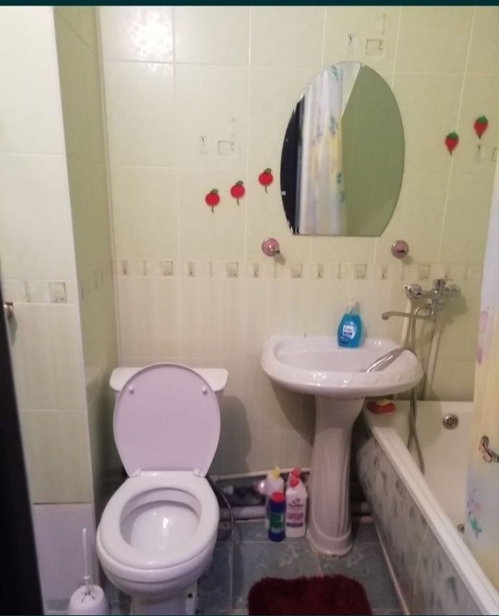 1-комн кв посуточно, хбк, 8 мкрн