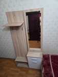 Шкаф в прихожую в офис или домой