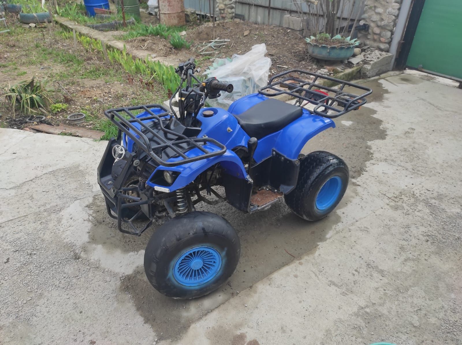 Квадроцикл продам