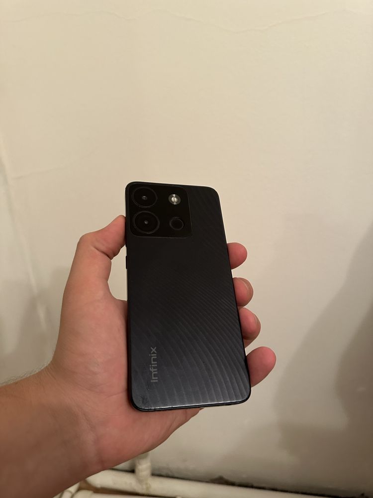 Продам телефон infinix