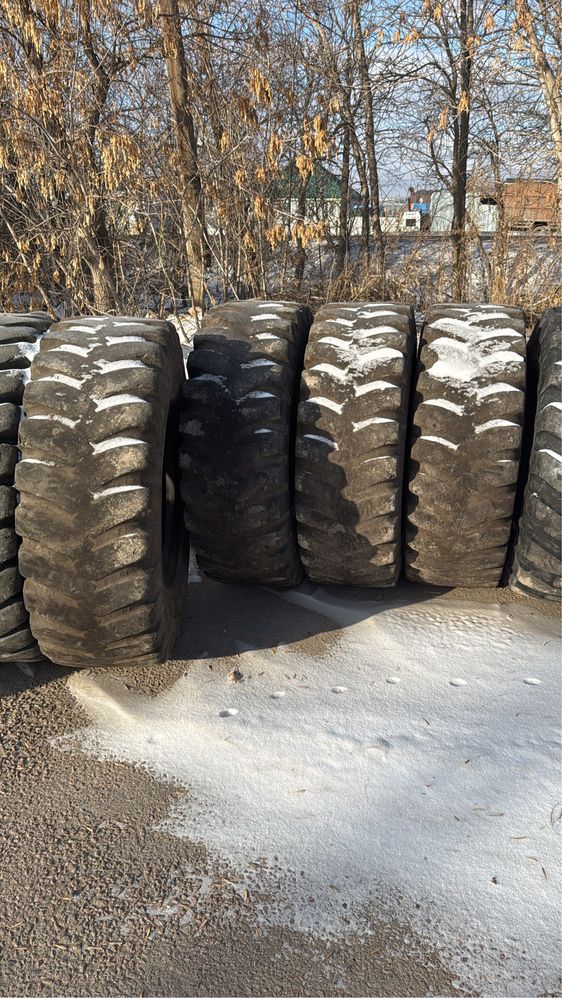 Продам б/у автошины погрузчик 17.5/25