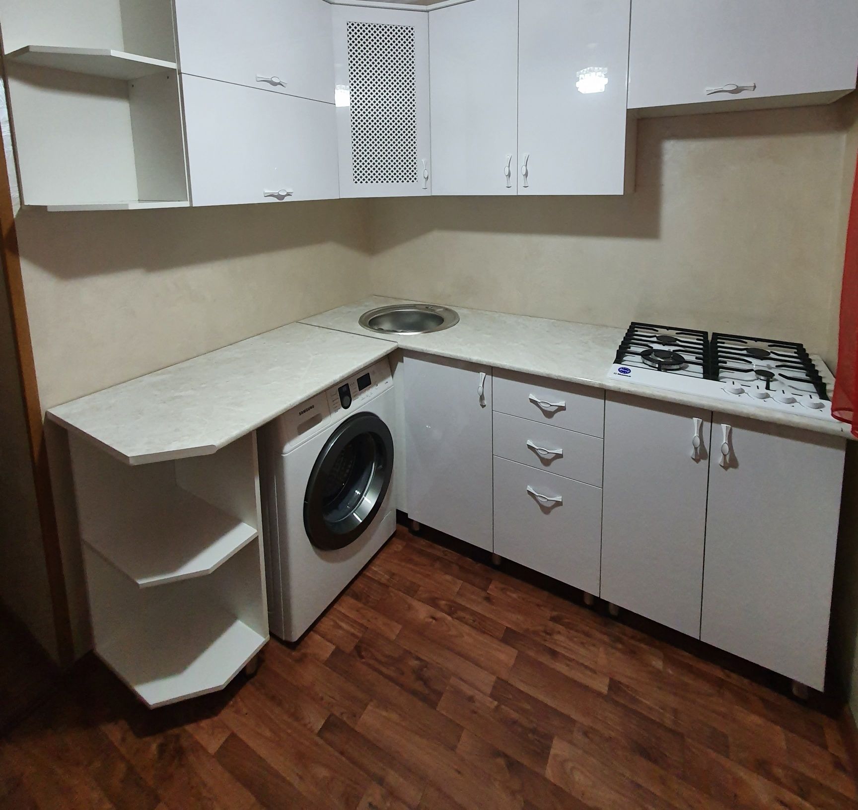 Продам 2-х комнатную квартиру