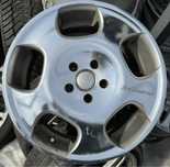Продам диски r18 оригинал привозные