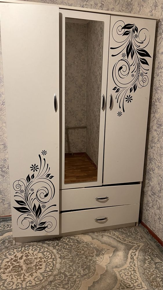 Шкаф для одежды, 3 х дверный