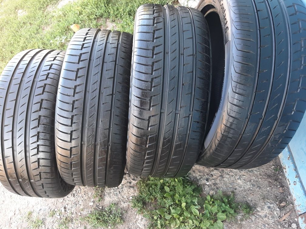 Продам шины 235/45/18 континенталь