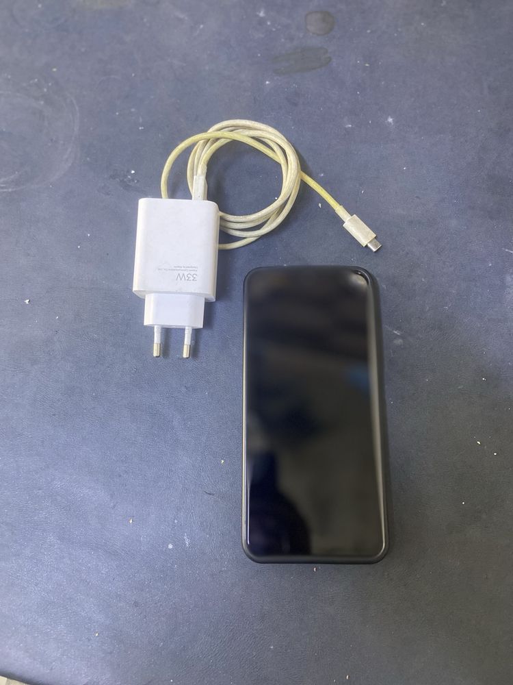 Продам смартфон OPPO A18